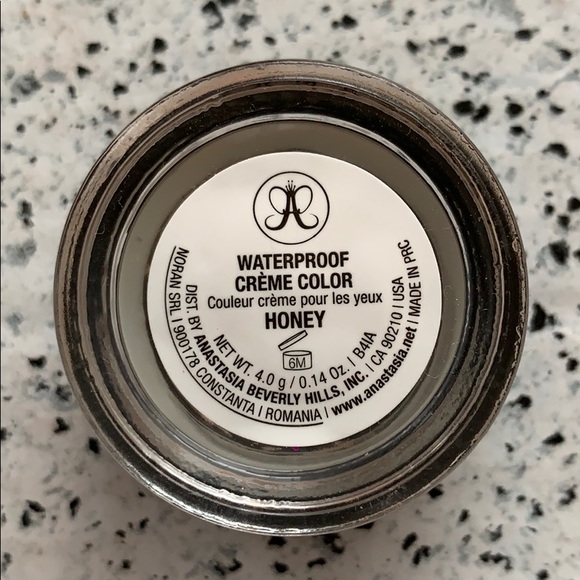 NEW Anastasia Beverly Hills Honey Waterproof Creme - Picture 7 of 7